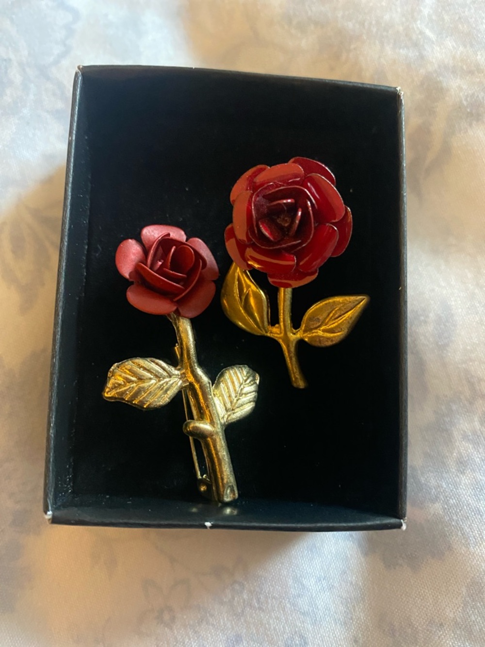 Red Rose Pin Brooch Set - Gold Stem Women Jewelry